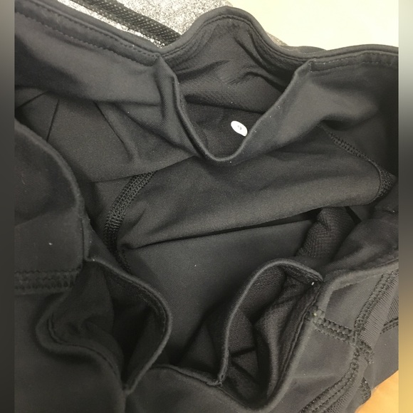 LULULEMON Inspire tight II 26” inseam leggings with double front zipper size 6 - Picture 13 of 15